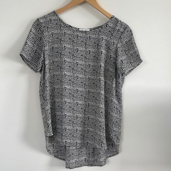 Pleione Tops - PLEIONE Abstract Triangle Pyramid Pullover Blouse Top XS